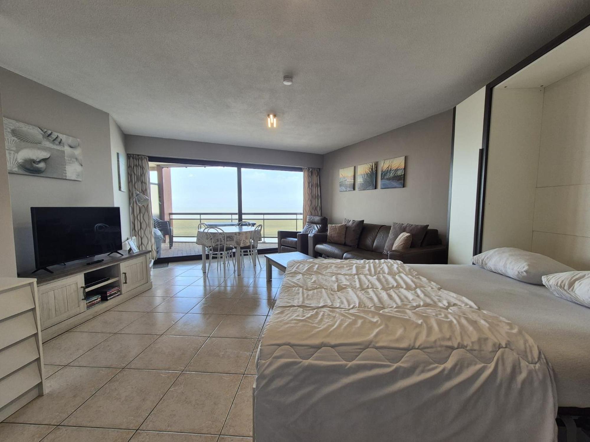 Large Beachstudio Seaview Blankenberge Near Brugge 외부 사진